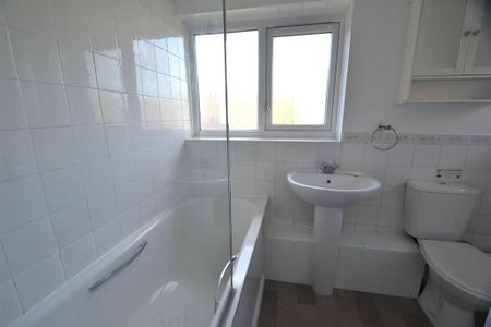 1 bedroom maisonette to rent - Photo 3