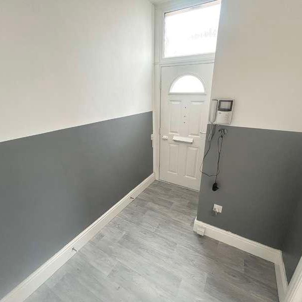 King Street, Staffordshire, Burton Upon Trent, DE14 - Photo 1