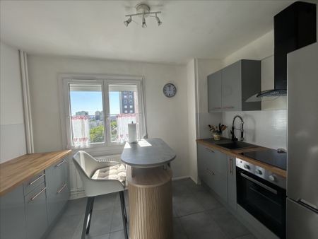 Location Appartement 1 pièce 40m² - Photo 2