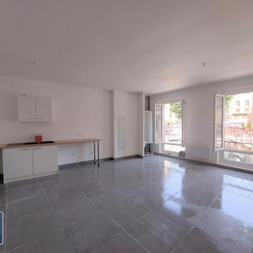 Location Appartement 3 pièces 69m² CLERMONT L HERAULT 34800 - Photo 1