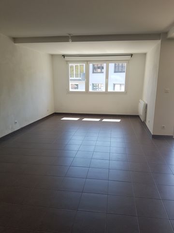 Location Appartement 5 pièces 117m² LAXOU 54520 - Photo 2