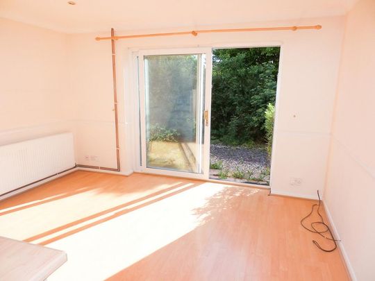 1 bedroom end of terrace house to rent - Photo 1