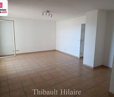 Location Appartement 3 pièces 70m² MARSEILLE 10ème - Photo 3