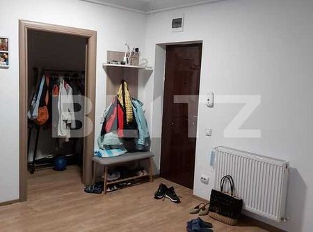 Apartament 3 camere, 64 mp, terasa, parcare, zona Vivo - Photo 2