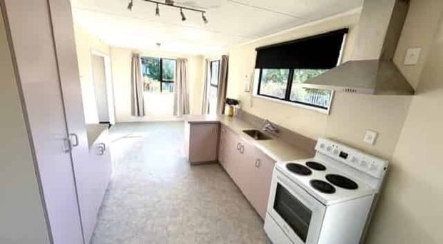 36 Ngatai Street - Photo 1