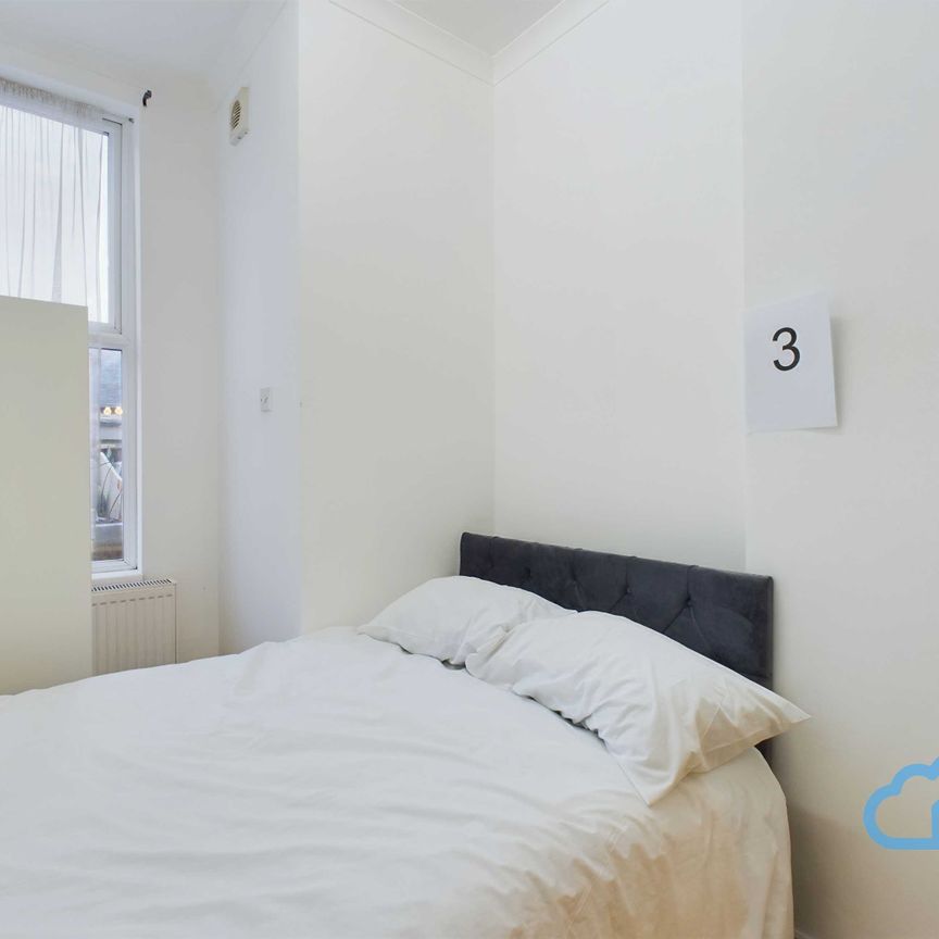 RM3 Plashet Road | Plaistow | London | E13 0PU - Photo 1