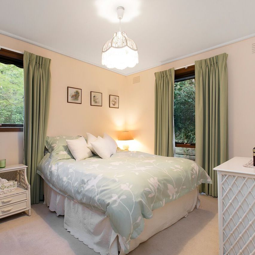 57 Cratloe Road, Mount Waverley VIC 3149 - House For Rent | Domain - Photo 1