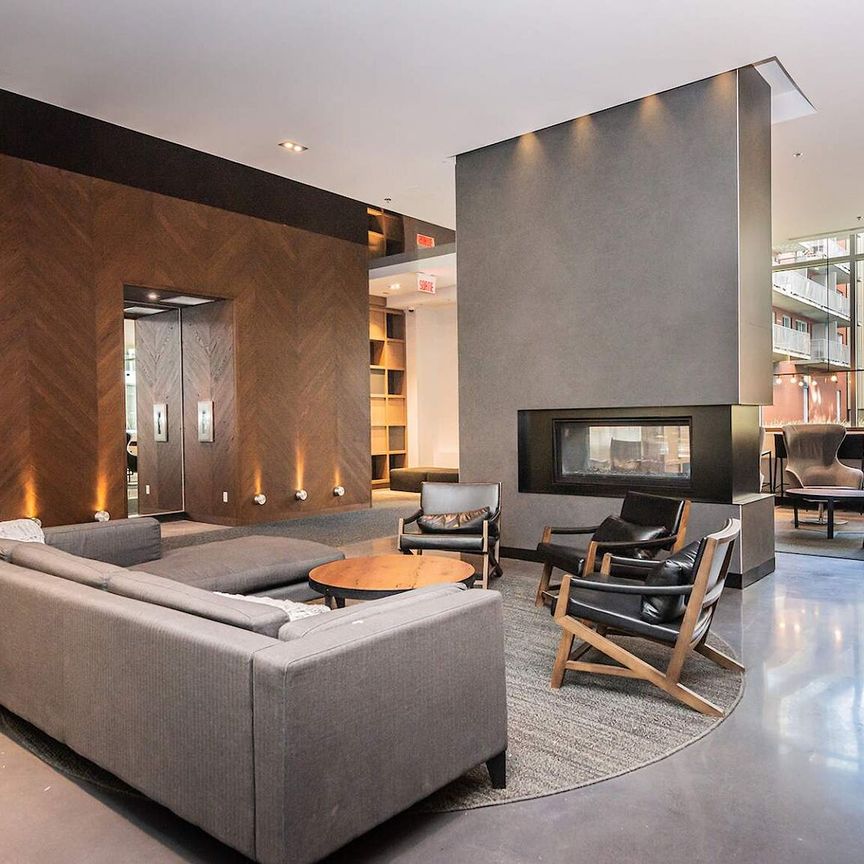 693 William Street, Montréal, QC - Photo 1