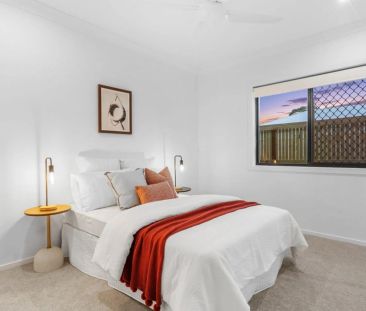 FOR LEASE –TILLERMAN ESTATE BRAND NEW CUSTOM-DESIGNED FAMILY HOME - Photo 2