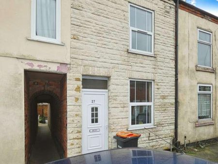 Ashfield Road, Huthwaite, NG17 - Photo 2