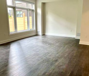 For Lease - 23 Wild Rose Garden N/A, Toronto, Ontario - Photo 1