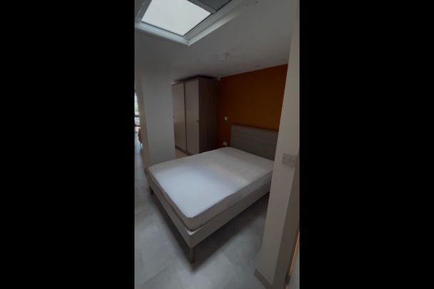 Studio Flat, Paradise Street, B1 - Photo 1