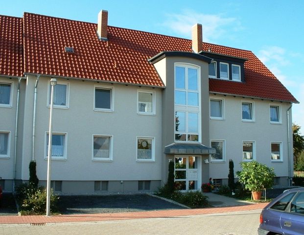 Schöne Dachgeschoss-Wohnung in Hattorf! - Foto 1