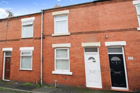 2 bedroom terraced house to rent - Photo 2