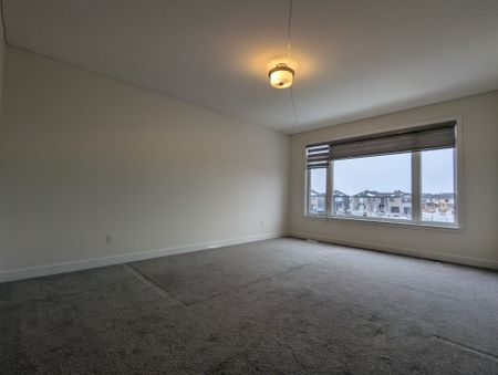 For Lease - 332 Monticello Avenue, Kanata, Ontario - Photo 4