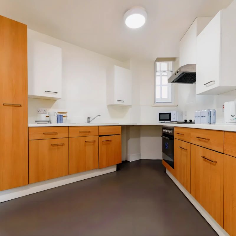 Platinum Ensuite - Photo 1