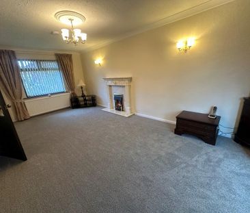 2 bedroom semi-detached bungalow to rent - Photo 1