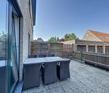 Gelijkvloers appartement met 2 slaapkamers en ruim terras - Foto 1