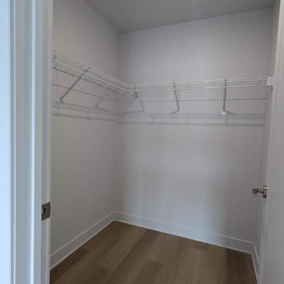 2 CH - 1 SDB - Montreal - $2,135 /mo - Photo 1