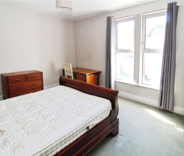 4 bedroom terraced house to rent - Photo 5