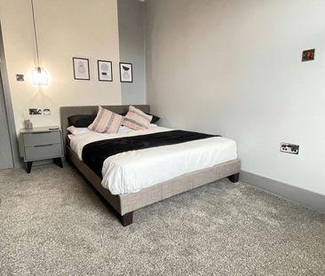 Professional HMO, All Bills Included Room 3 - Photo 1