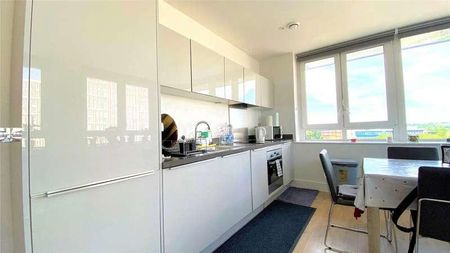 Ringside, High Street, Bracknell, Berkshire, RG12 - Photo 4