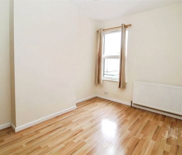 Cross Road, Croydon, CR0 6TA - Photo 3