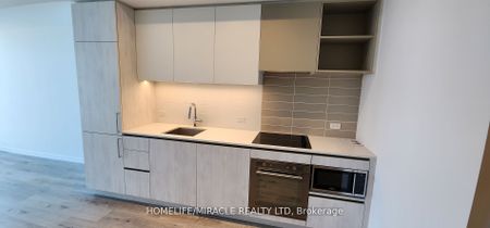 For Lease - 7890 Jane Street Unit# 5507, Vaughan, Ontario - Photo 4
