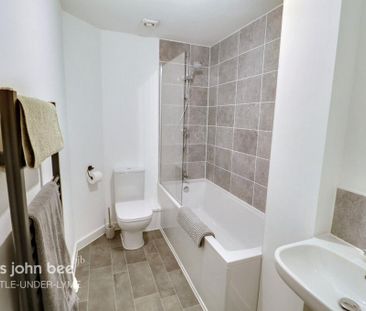 2 bedroom maisonette to rent - Photo 6