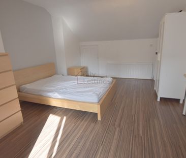 3 Bedroom Semi-Detached House - Photo 6