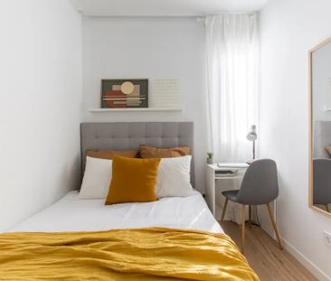 Calle del Alcalde Sáinz de Baranda, Madrid, Community of Madrid 28009 - Photo 2