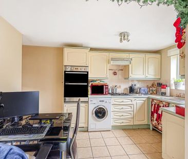 2 bedroom semi-detached house to rent - Photo 6