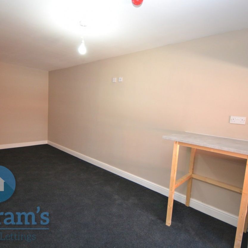 1 bed Studio for Rent - Photo 1