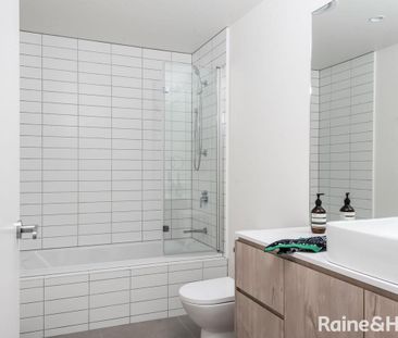 'Apartment Living in Kingston CBD' - Photo 1