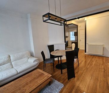 Appartement 3 pièces de 77 m² à Pau (64000) - Photo 2