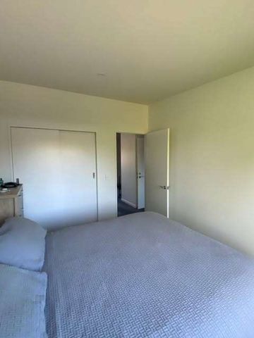 Two Bedroom Apartment - Photo 2