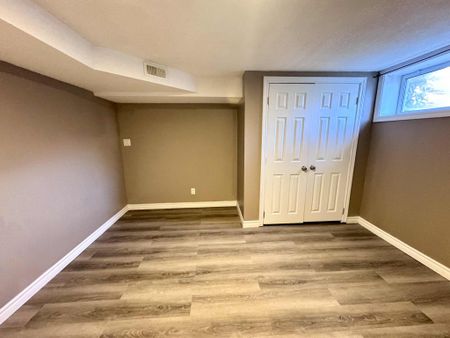 For Lease - 141 Gunn Street Unit# Lower, Barrie, Ontario - Photo 5