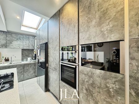 3 bed semi-detached house to rent in Welford Road, Leicester, LE2 - Photo 3