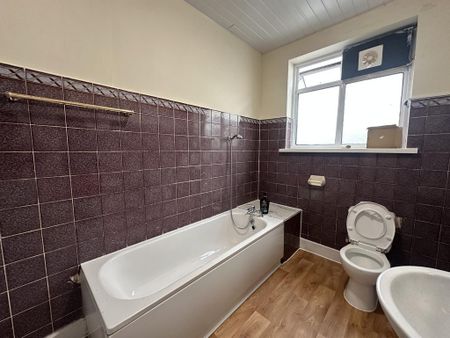 3 bedroom bungalow to rent - Photo 5
