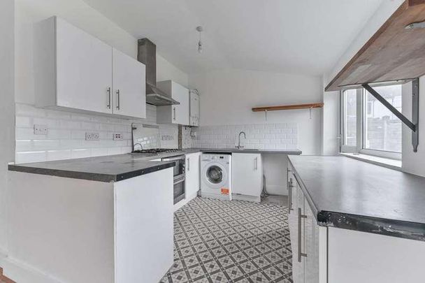 Galpins Road, Norbury, CR7 - Photo 1