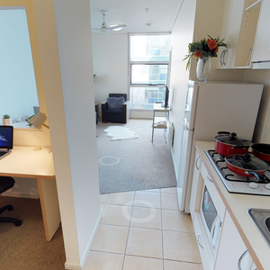 Carlton | Student Living – 800 Swanston | 1 Bedroom Large - Photo 2