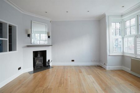 4 bedroom terraced house to rent - Photo 2