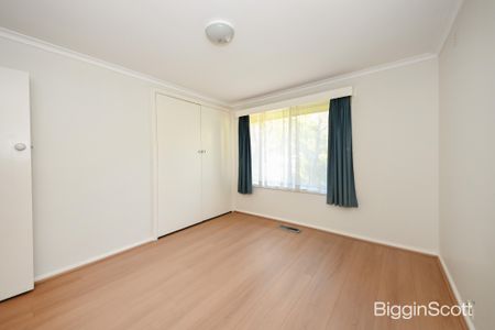 Spacious Family Living in the GWSC Zone (STSA) - Renovated & Ready to Enjoy! - Photo 2