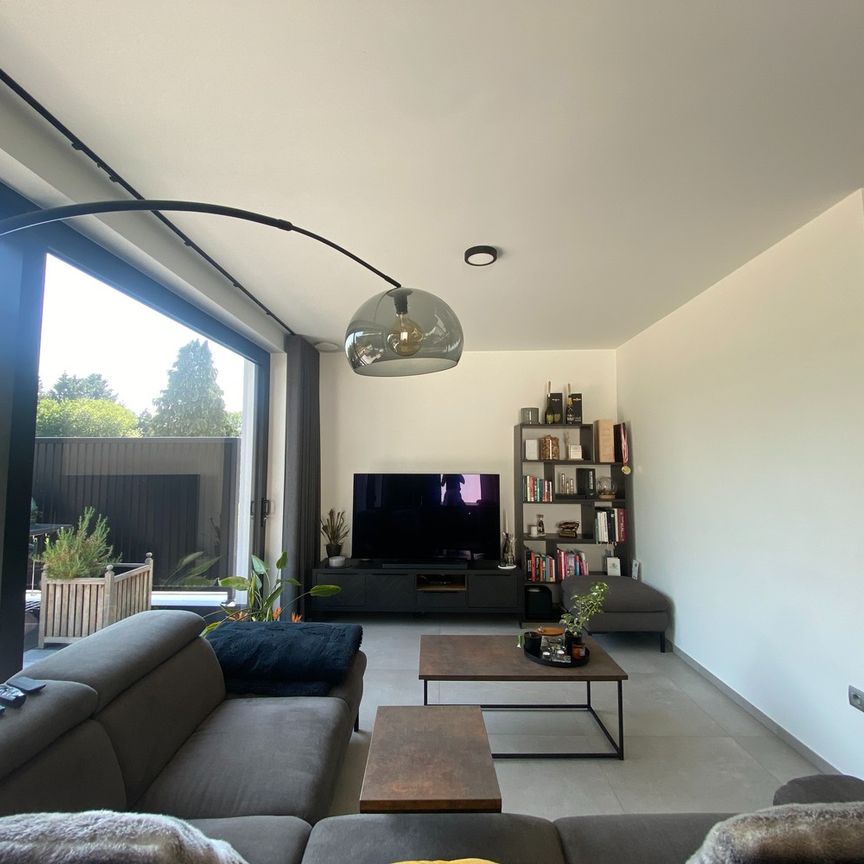 Appartement voor € 1.025 - Photo 1