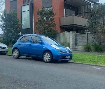 Charming 3BR Townhouse in Glen Innes - Photo 3