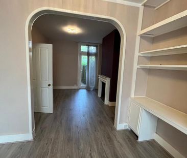 4 bedroom property to rent - Photo 2