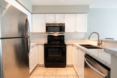Mystic Pointe Lofts #714 - Photo 3