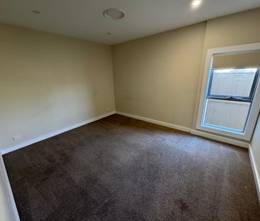 Welcome Home - Photo 4