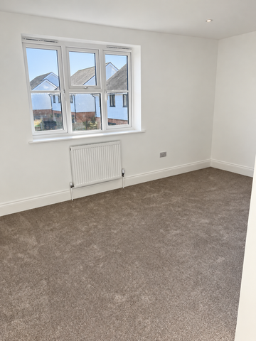 2 bedroom terraced house to rent - Photo 3