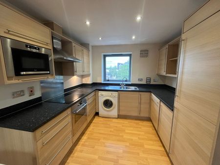 2 bed apartment to rent in Quayside Drive - Photo 4